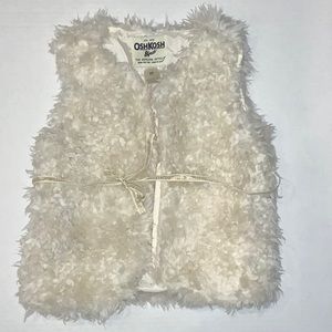 OshKosh B'gosh Cream Faux Fur Girl's Vest Size 5T